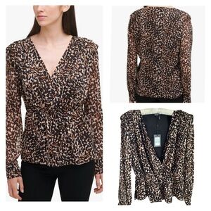 🍁 NWT DKNY Animal Print Top Blouse Size Large